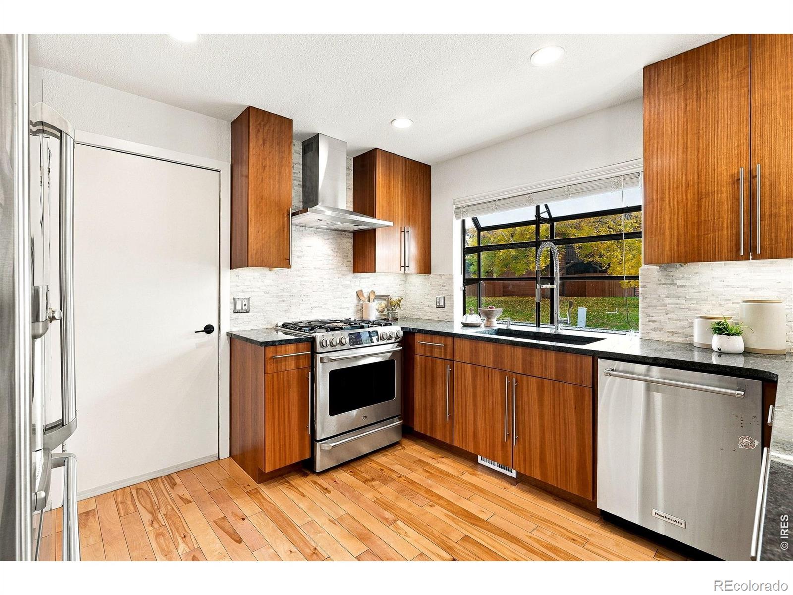 MLS Image #7 for 4656  dapple lane,boulder, Colorado