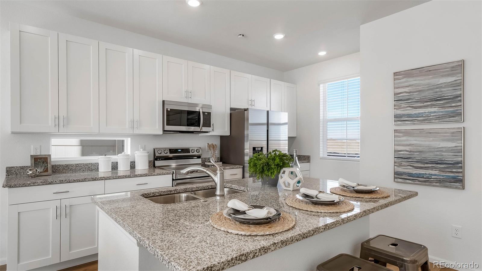 MLS Image #2 for 10160  salem court,commerce city, Colorado