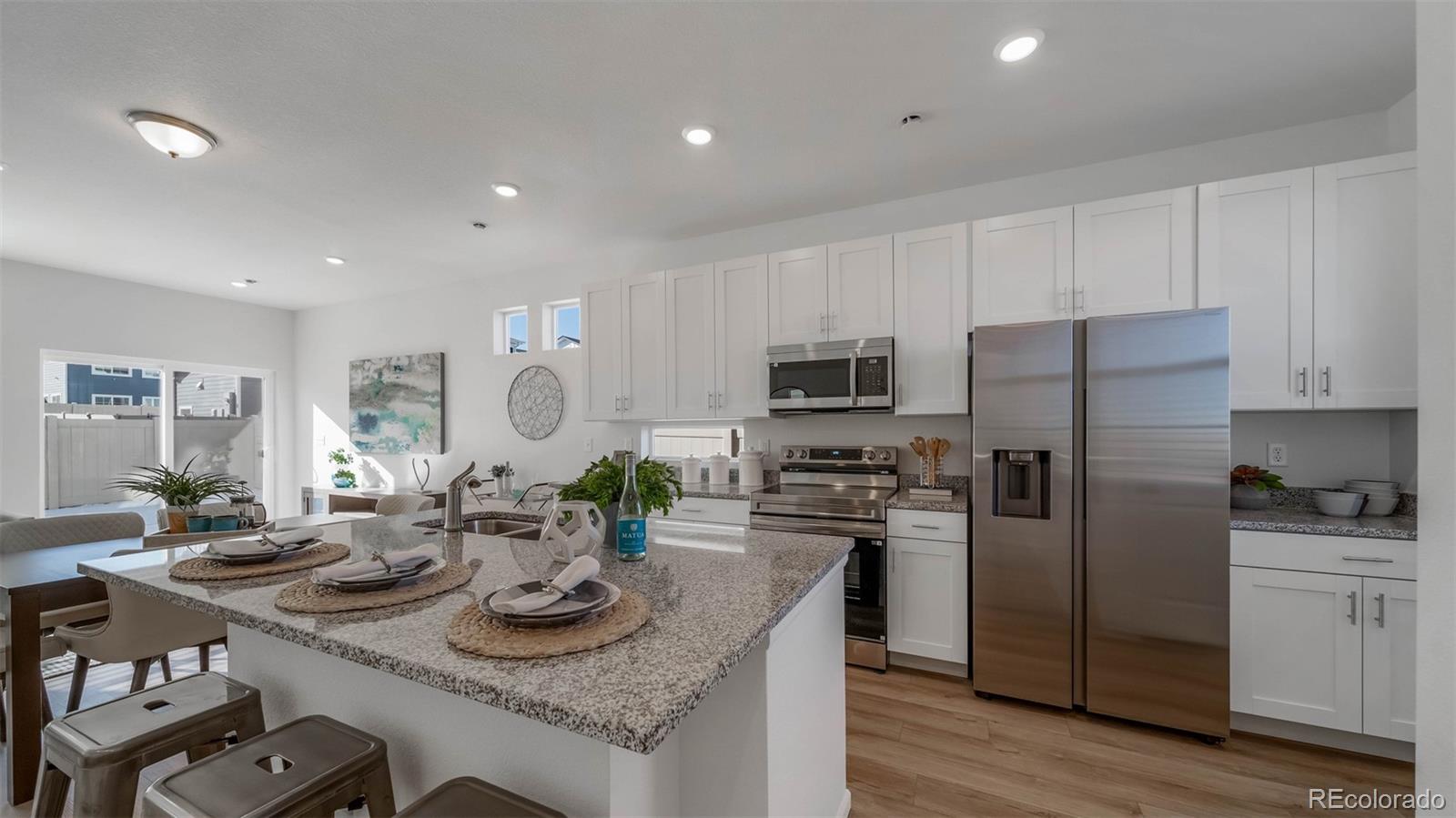 MLS Image #4 for 10160  salem court,commerce city, Colorado