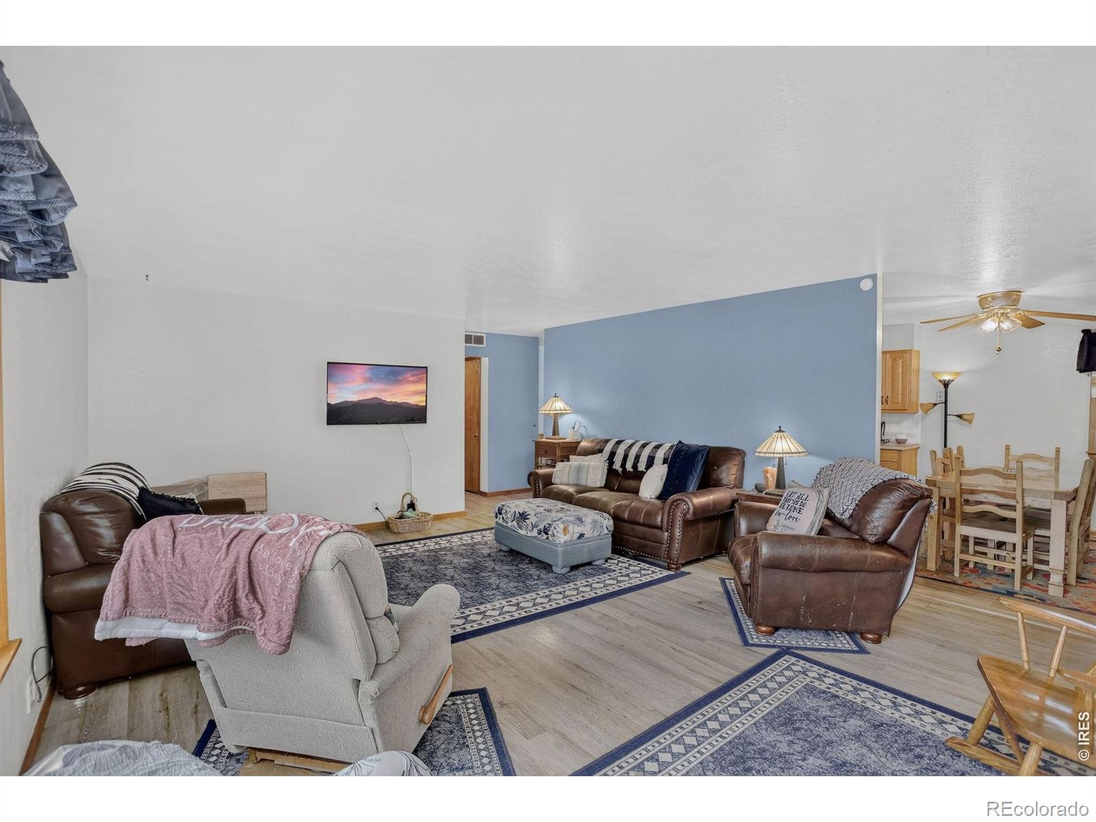 MLS Image #3 for 209 e thunderbird drive,fort collins, Colorado