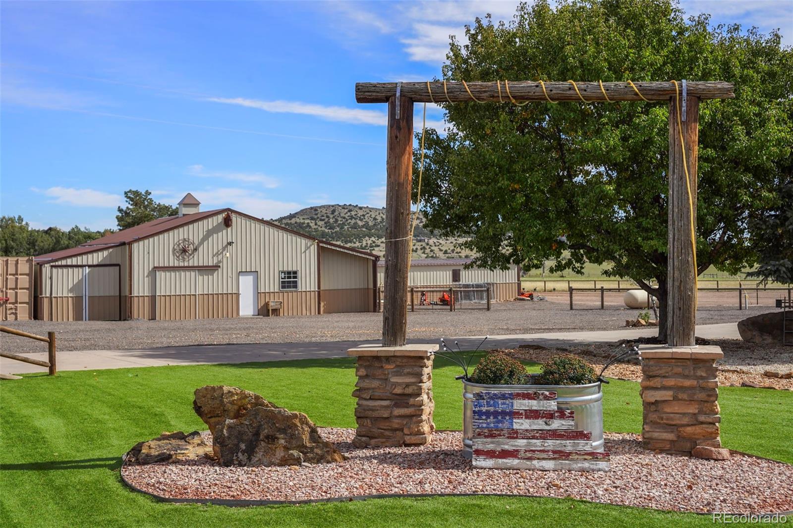 MLS Image #41 for 8190  state highway 78 ,beulah, Colorado