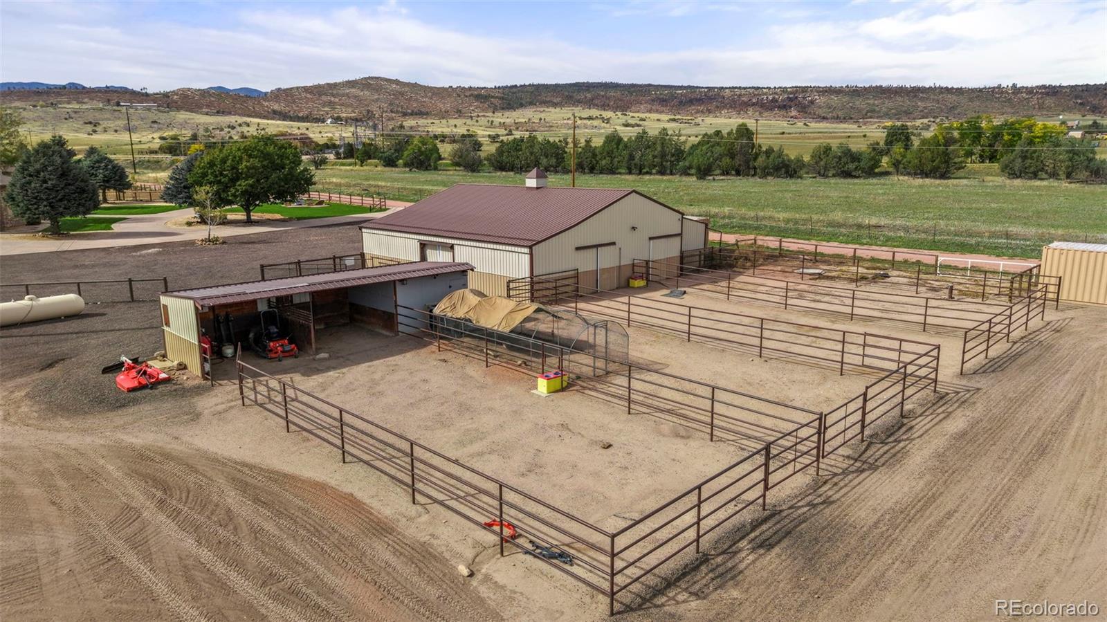 MLS Image #46 for 8190  state highway 78 ,beulah, Colorado