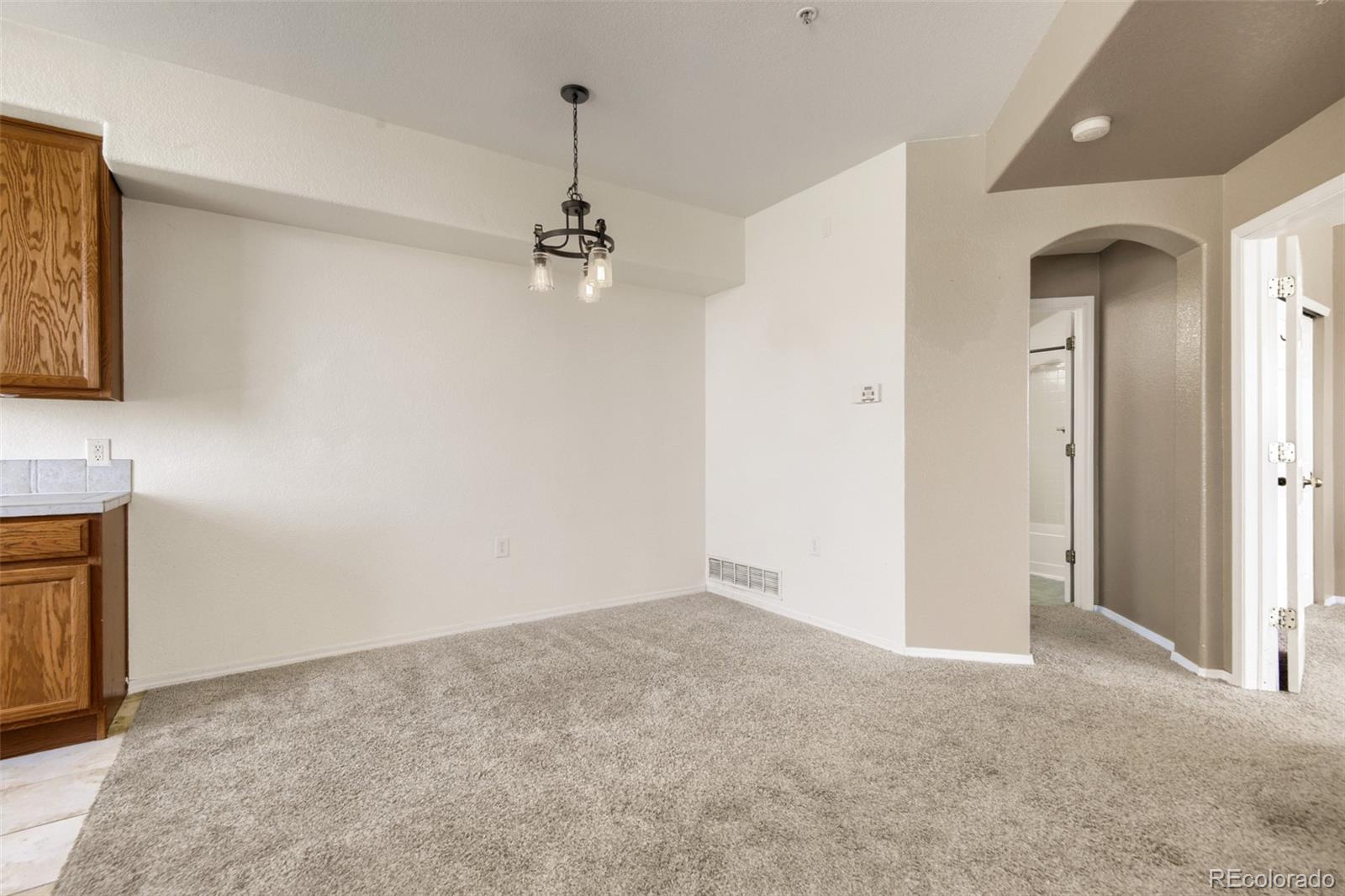 MLS Image #5 for 16340 e fremont avenue,aurora, Colorado