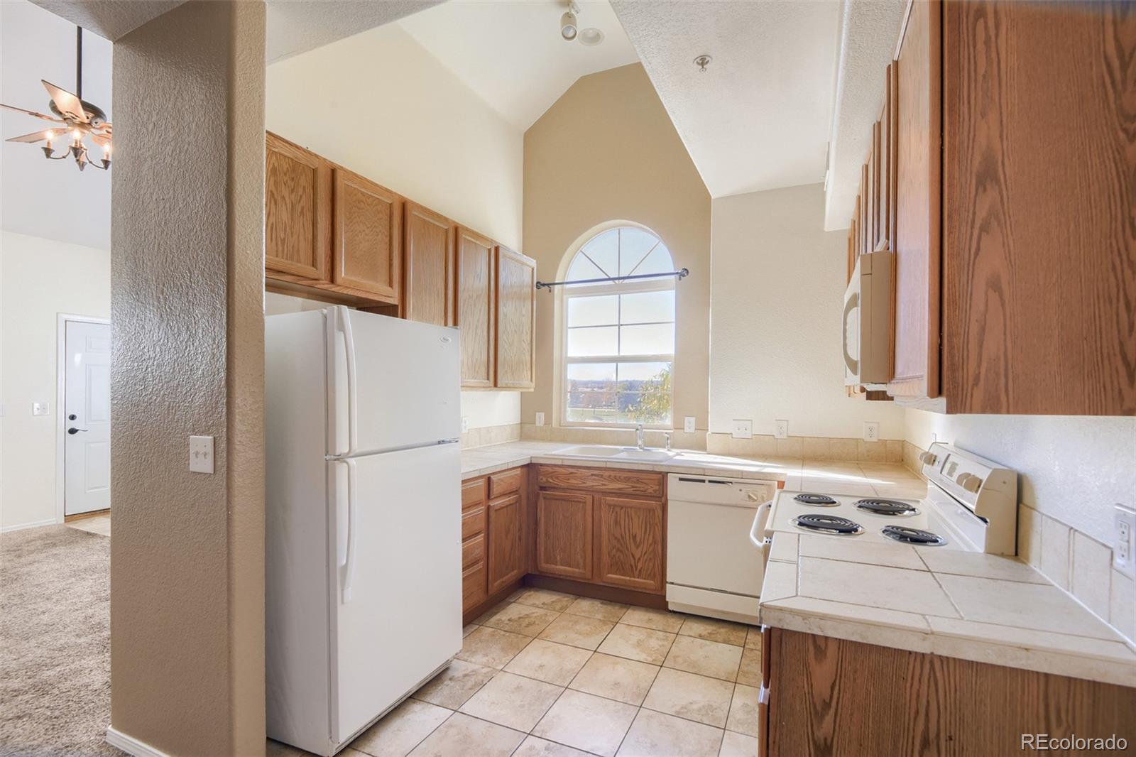 MLS Image #9 for 16340 e fremont avenue,aurora, Colorado