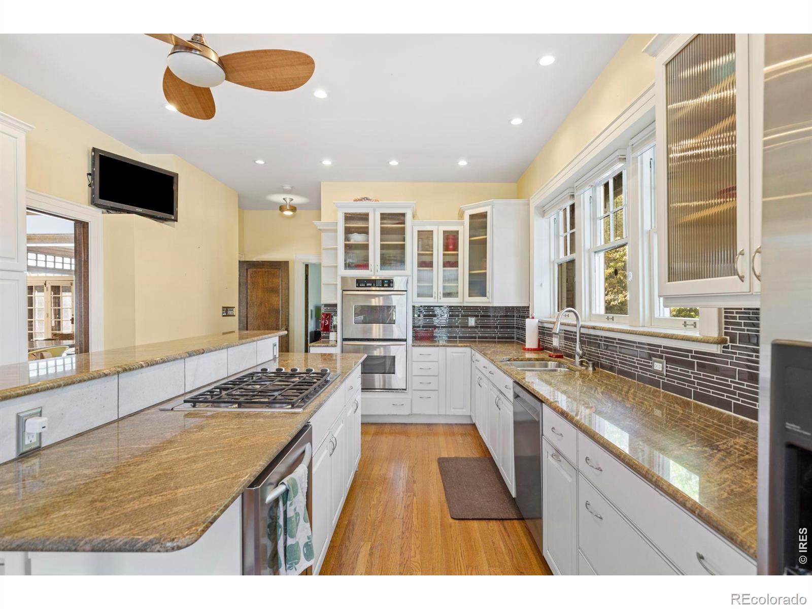 MLS Image #13 for 1206  3rd avenue,longmont, Colorado