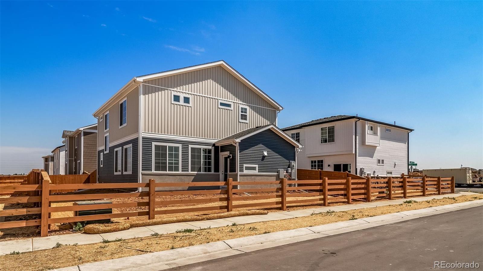 MLS Image #35 for 10154  salem court,commerce city, Colorado