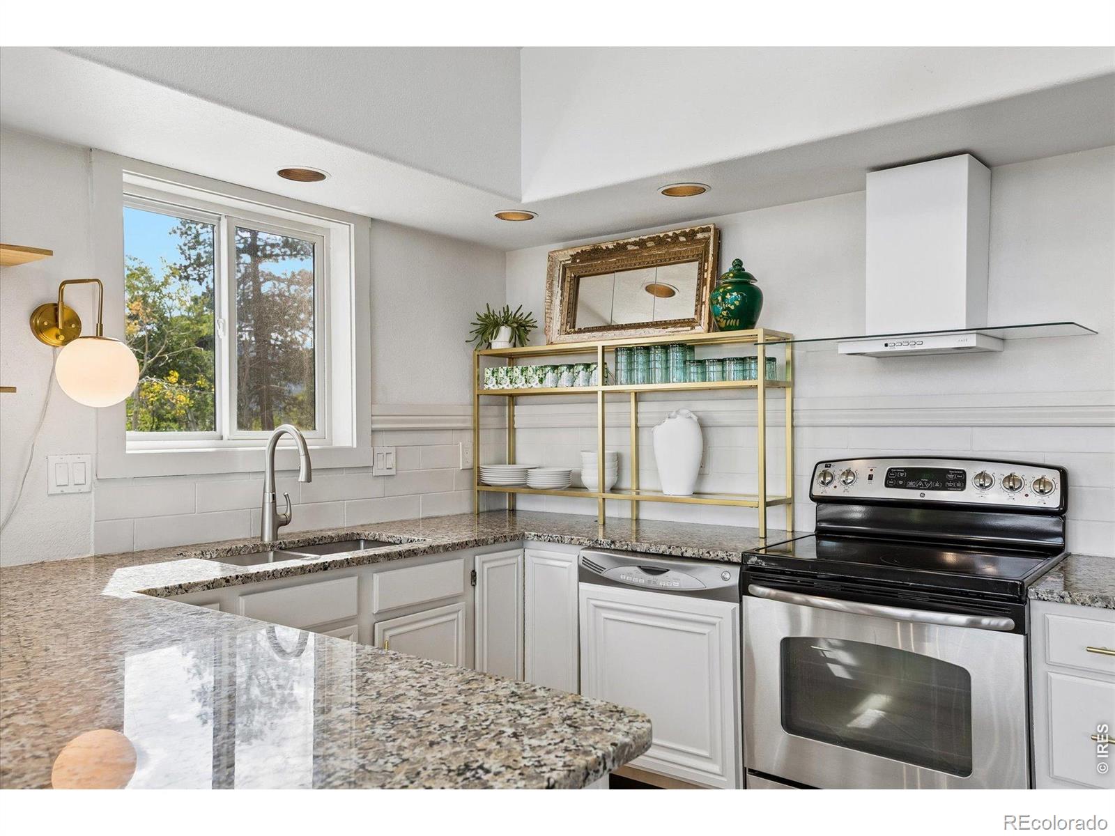 MLS Image #12 for 38  pinon road,bailey, Colorado