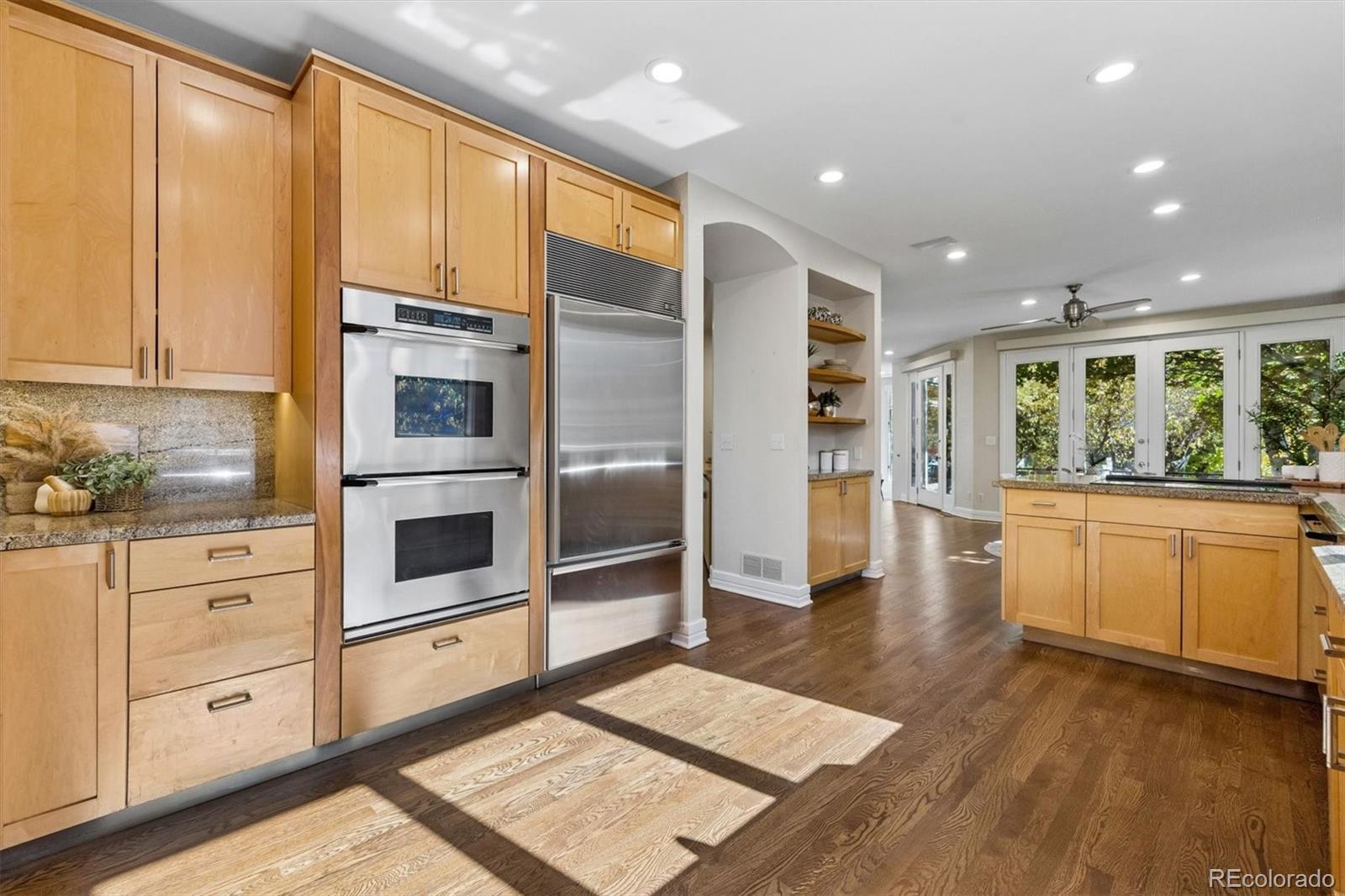 MLS Image #12 for 201  cook street,denver, Colorado