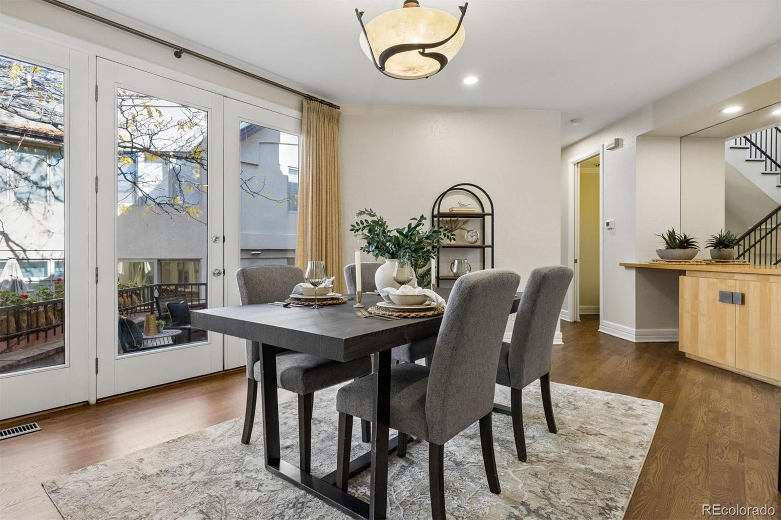 MLS Image #16 for 201  cook street,denver, Colorado