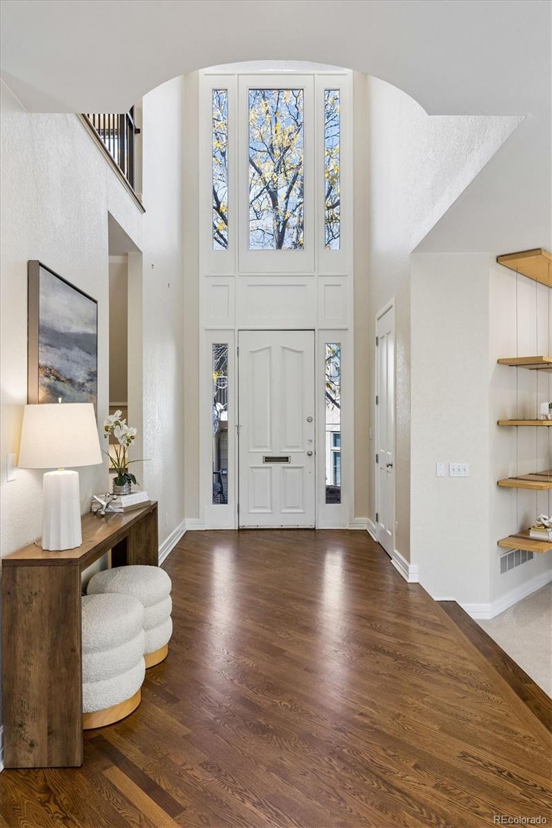 MLS Image #4 for 201  cook street,denver, Colorado
