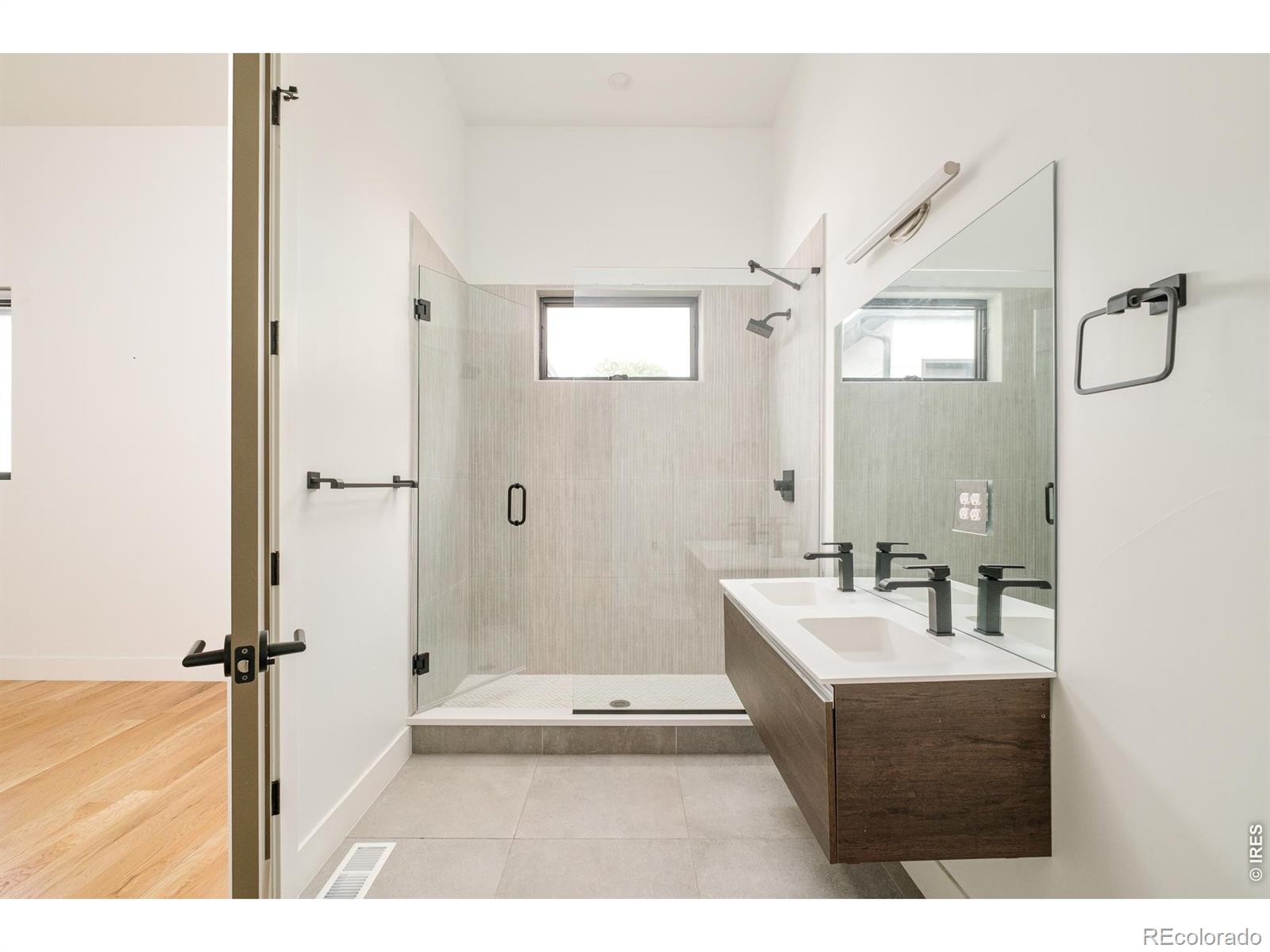 MLS Image #22 for 4755  elm court,denver, Colorado