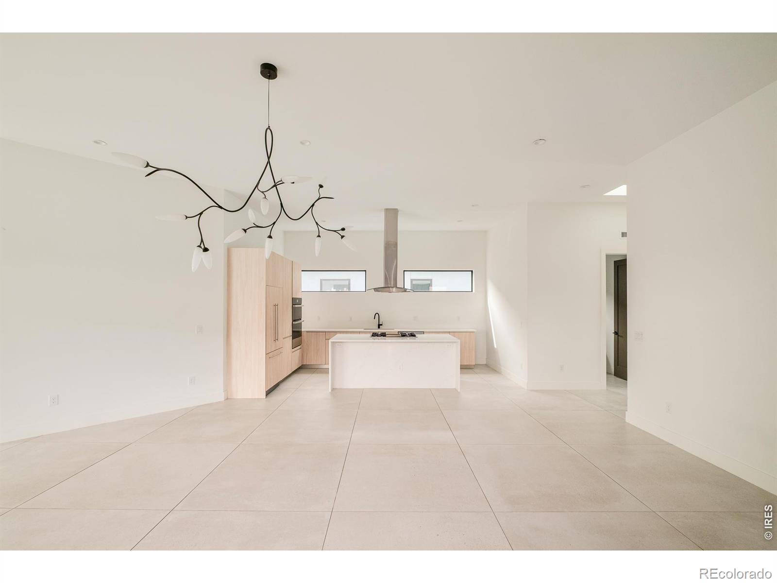 MLS Image #3 for 4755  elm court,denver, Colorado