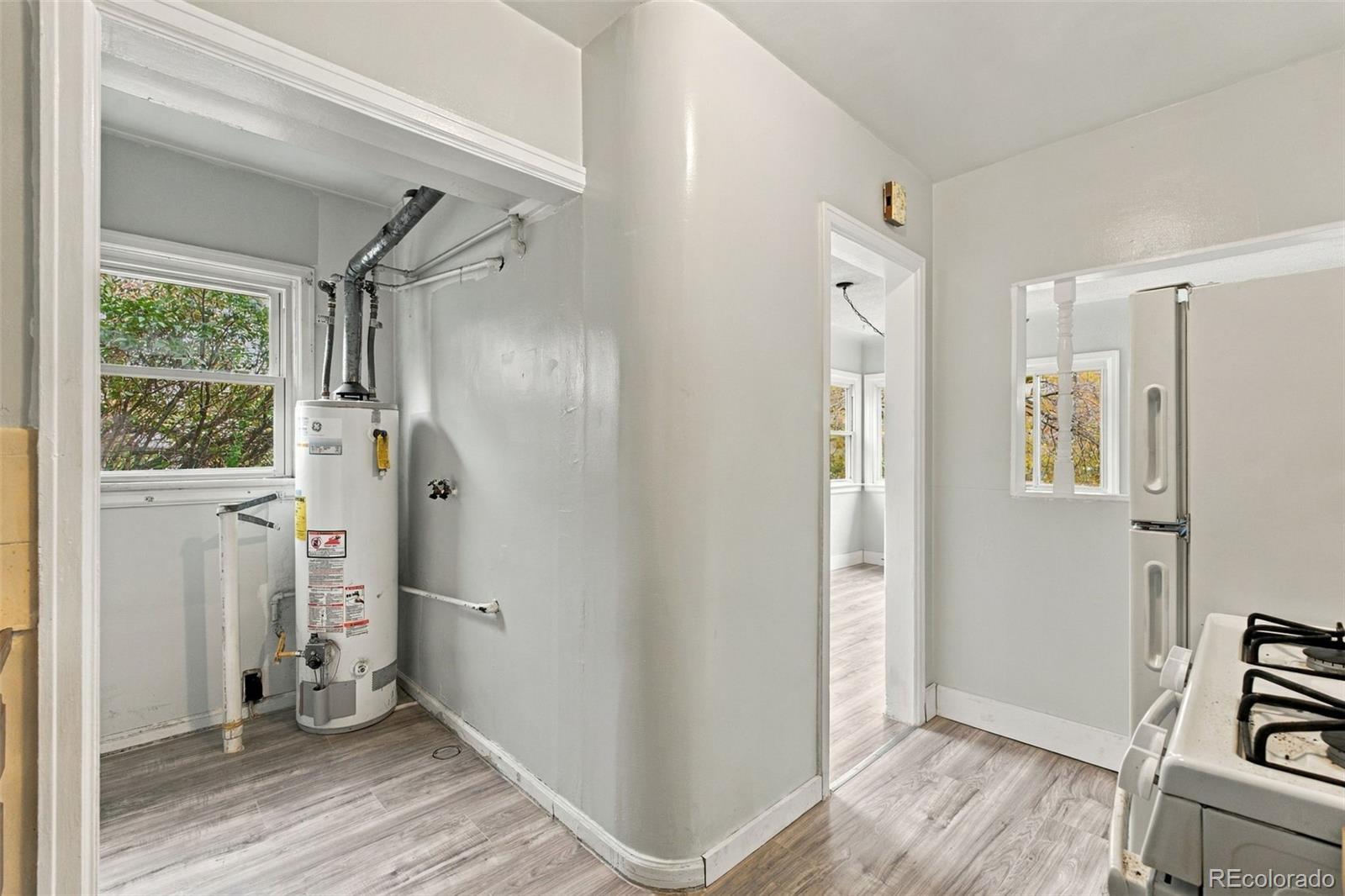 MLS Image #6 for 75  vrain street,denver, Colorado