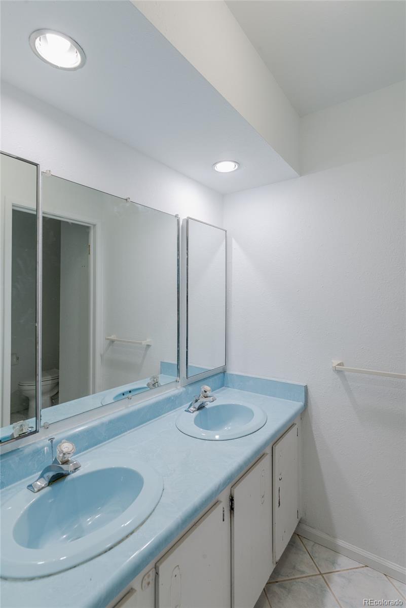 MLS Image #22 for 7623 e colgate place,denver, Colorado