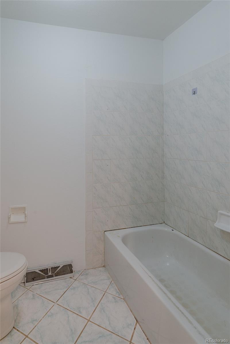 MLS Image #23 for 7623 e colgate place,denver, Colorado