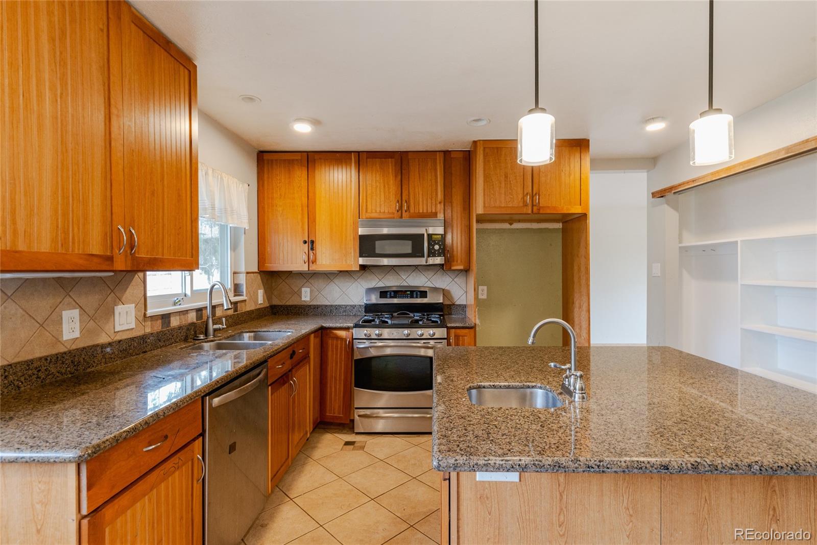 MLS Image #4 for 7623 e colgate place,denver, Colorado