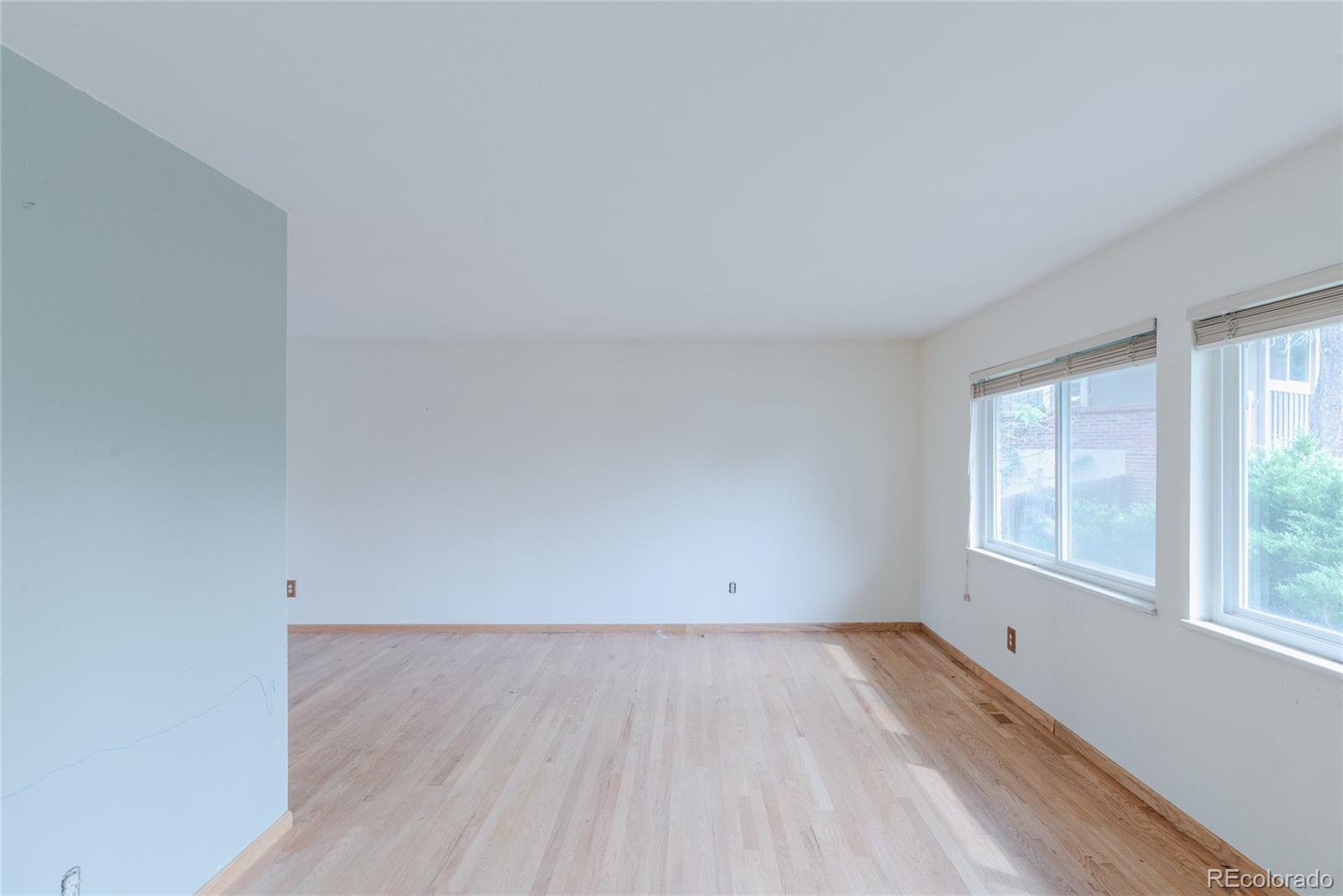 MLS Image #8 for 7623 e colgate place,denver, Colorado