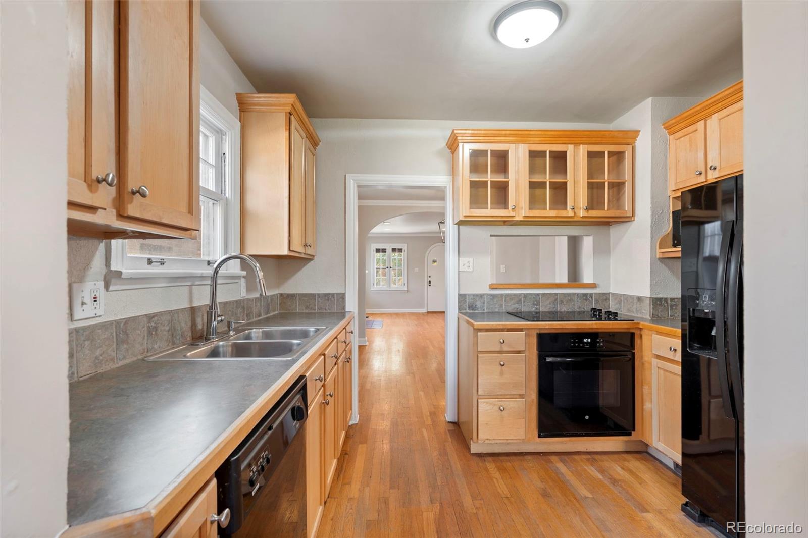 MLS Image #12 for 205 n washington street,denver, Colorado
