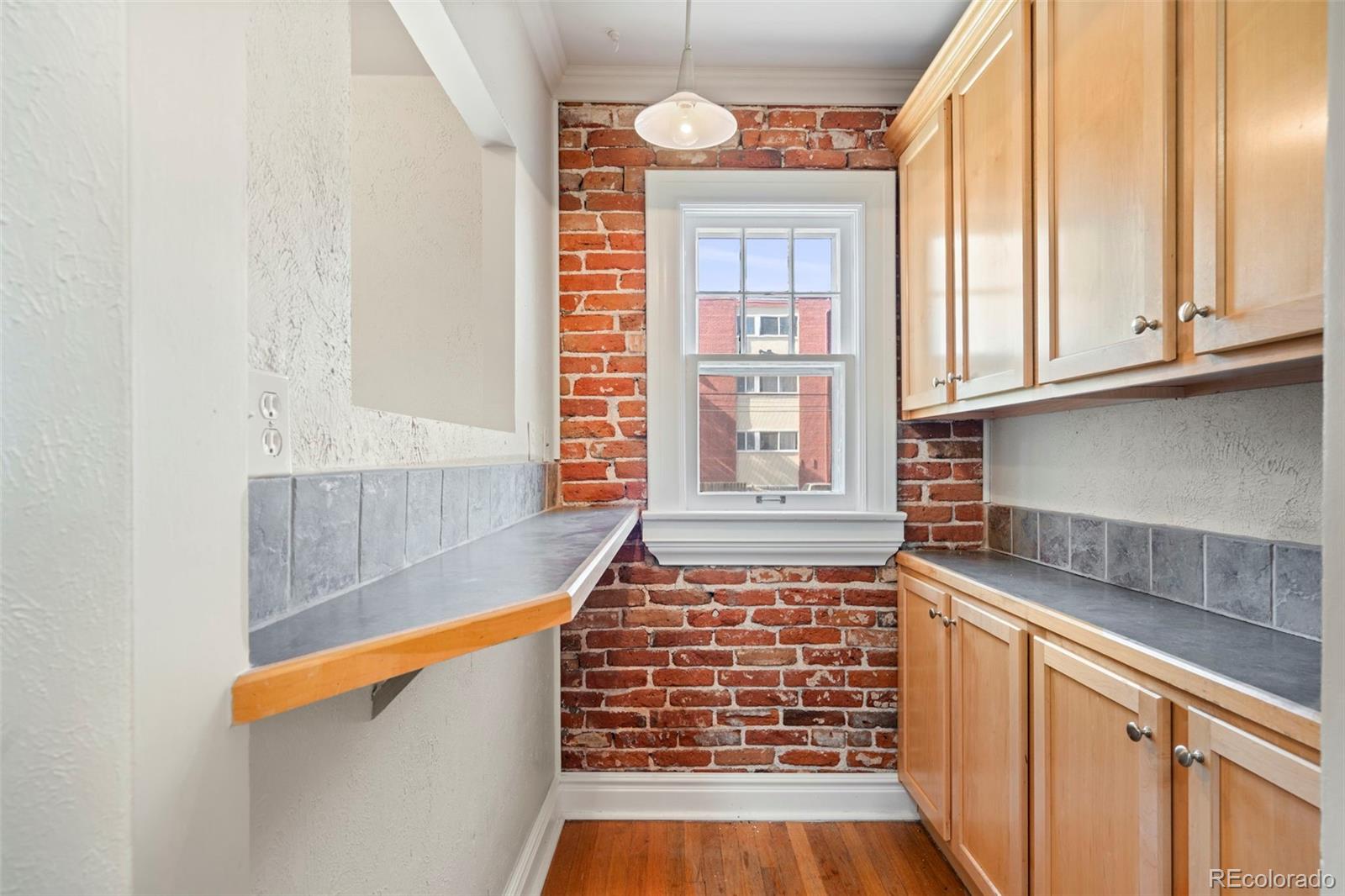MLS Image #16 for 205 n washington street,denver, Colorado
