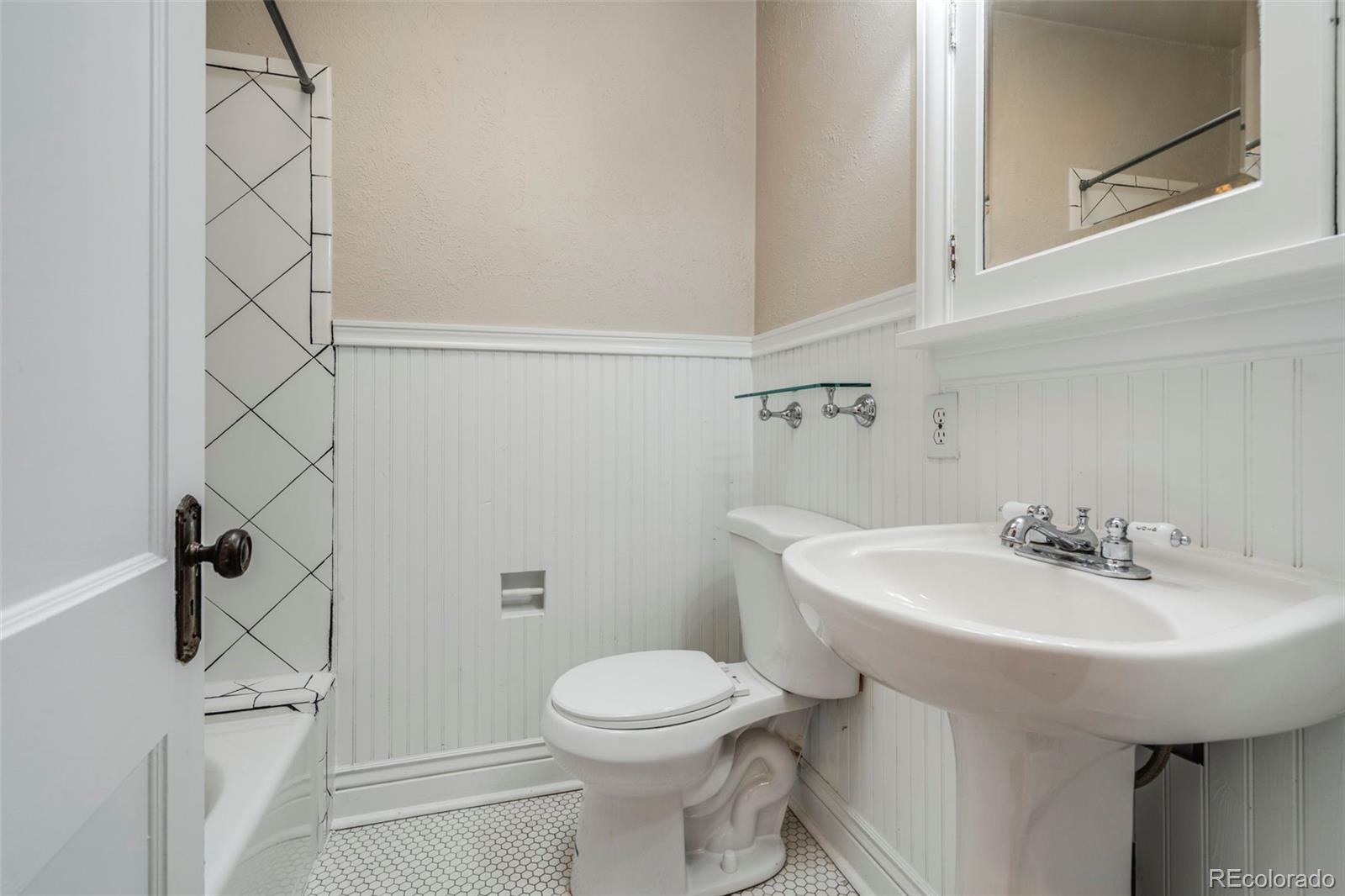 MLS Image #19 for 205 n washington street,denver, Colorado
