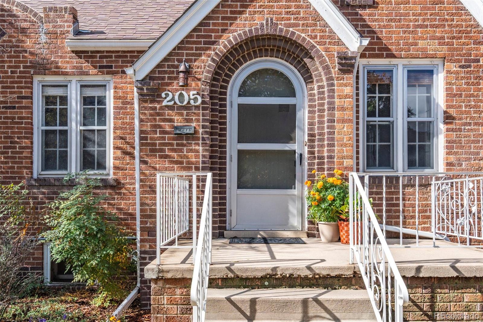 MLS Image #33 for 205 n washington street,denver, Colorado