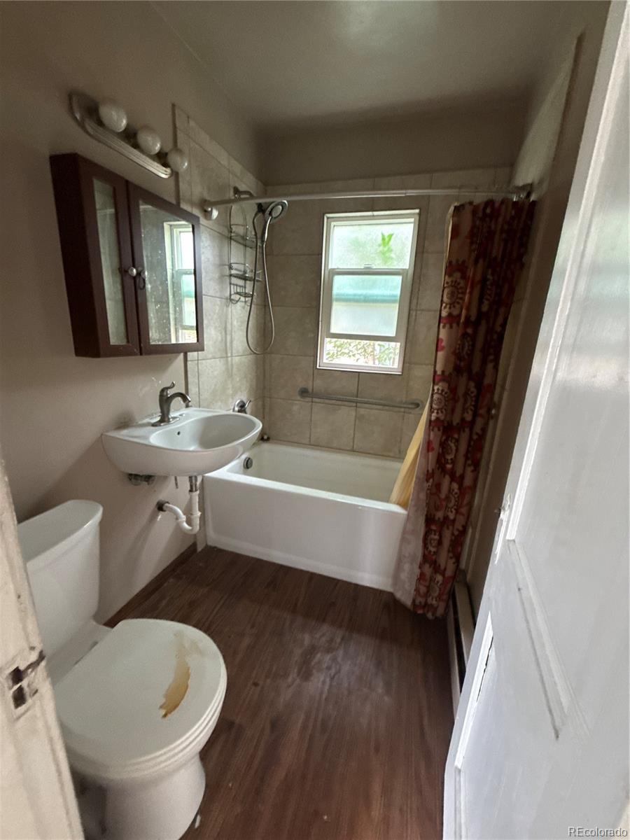 MLS Image #6 for 162  hazel court,denver, Colorado