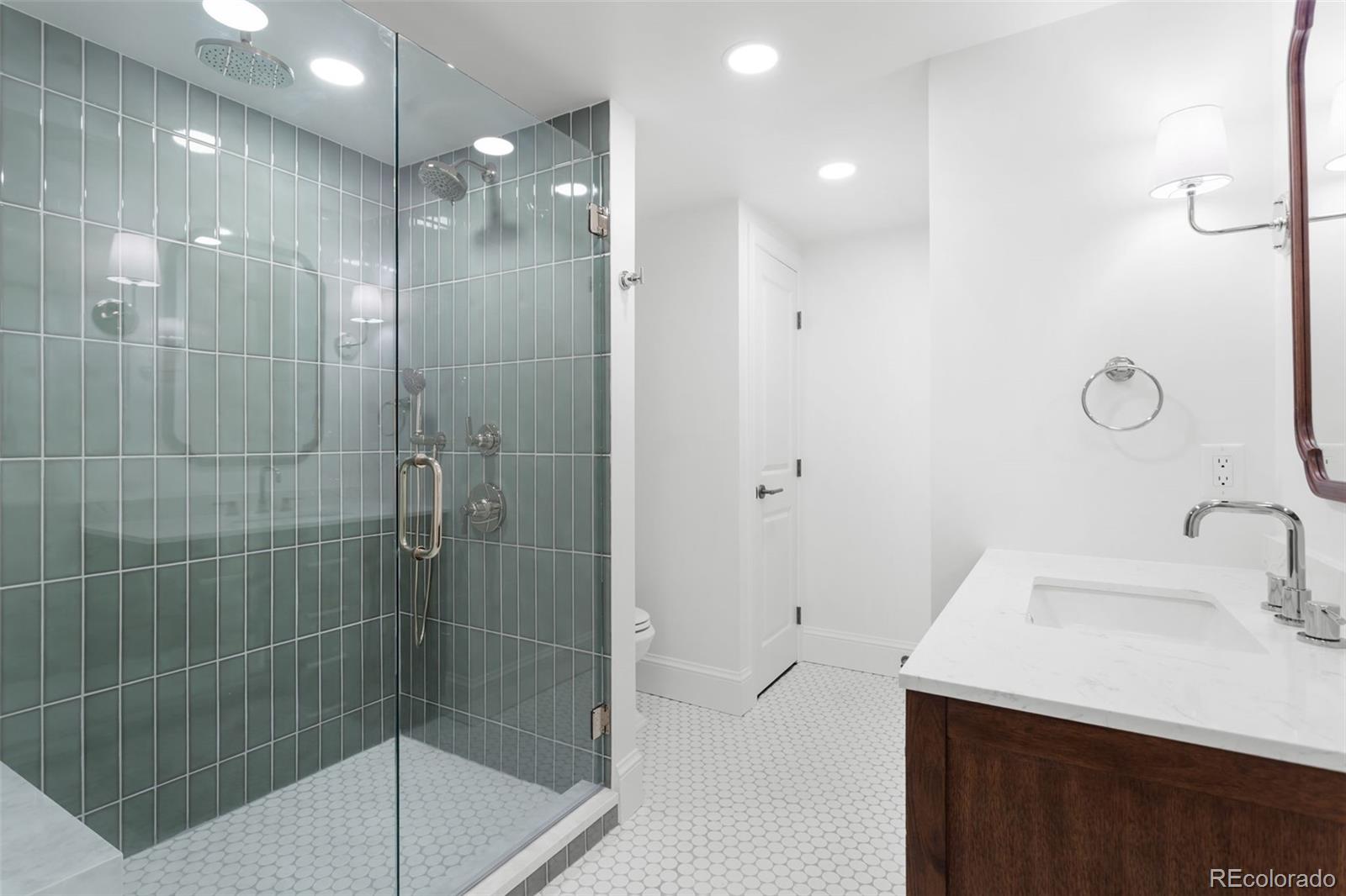 MLS Image #46 for 15  crestmoor drive,denver, Colorado
