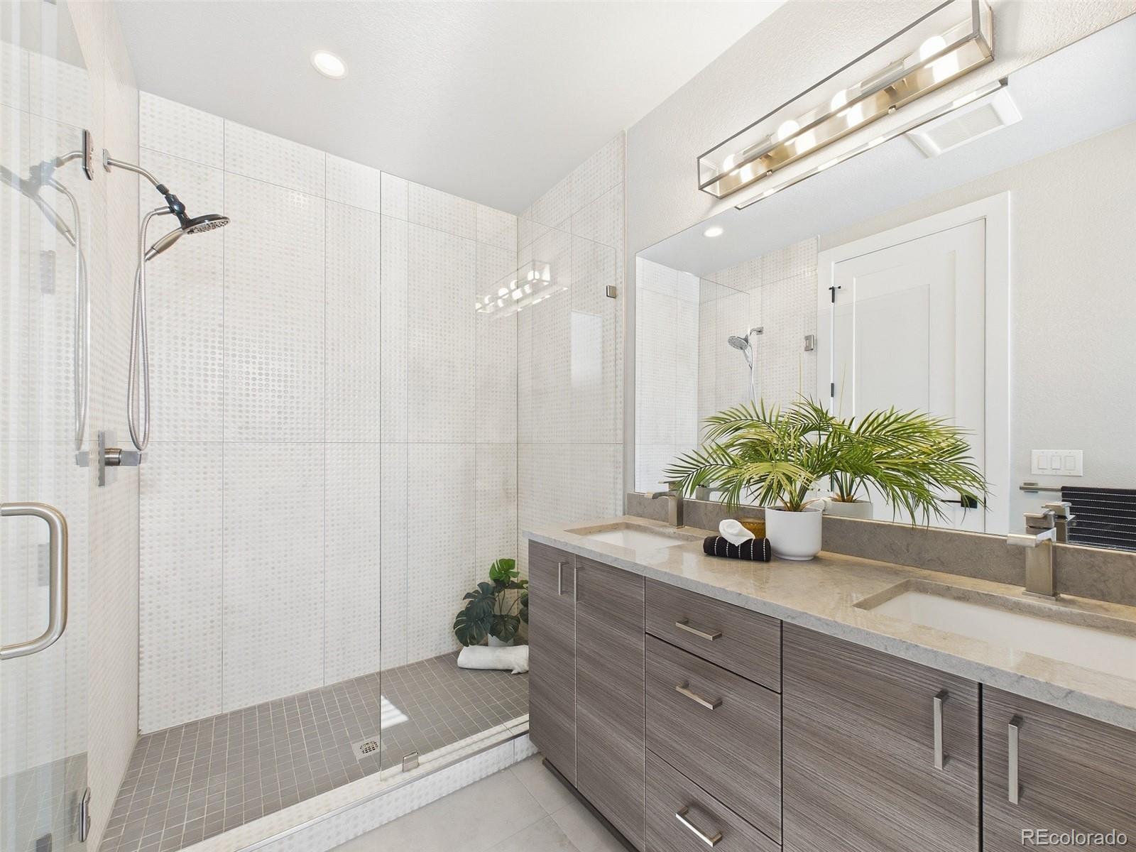 MLS Image #6 for 1573  grove street,denver, Colorado