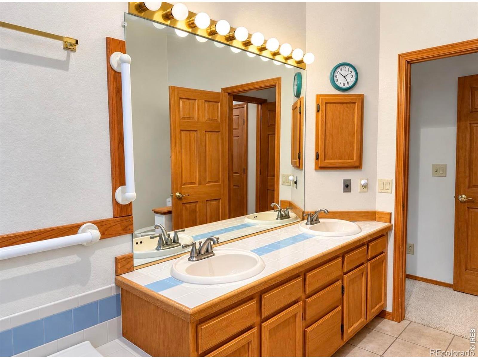 MLS Image #26 for 386  fairfield lane,louisville, Colorado