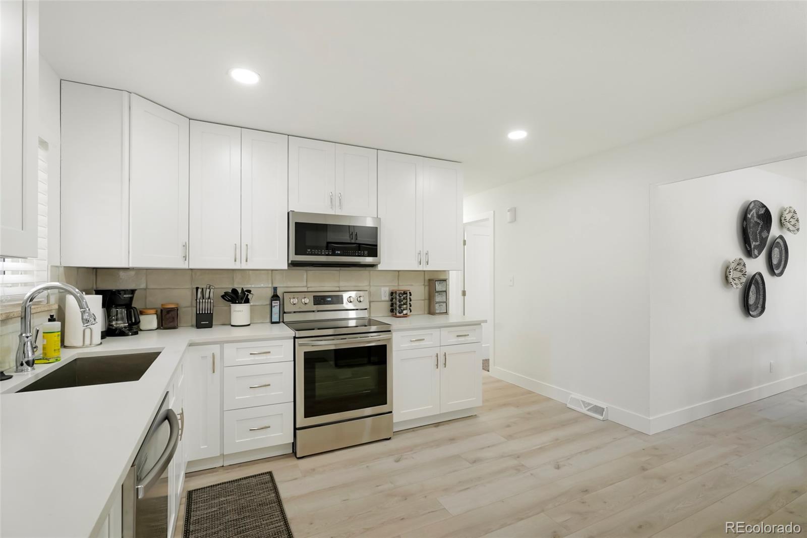 MLS Image #7 for 6302  pierson court,arvada, Colorado