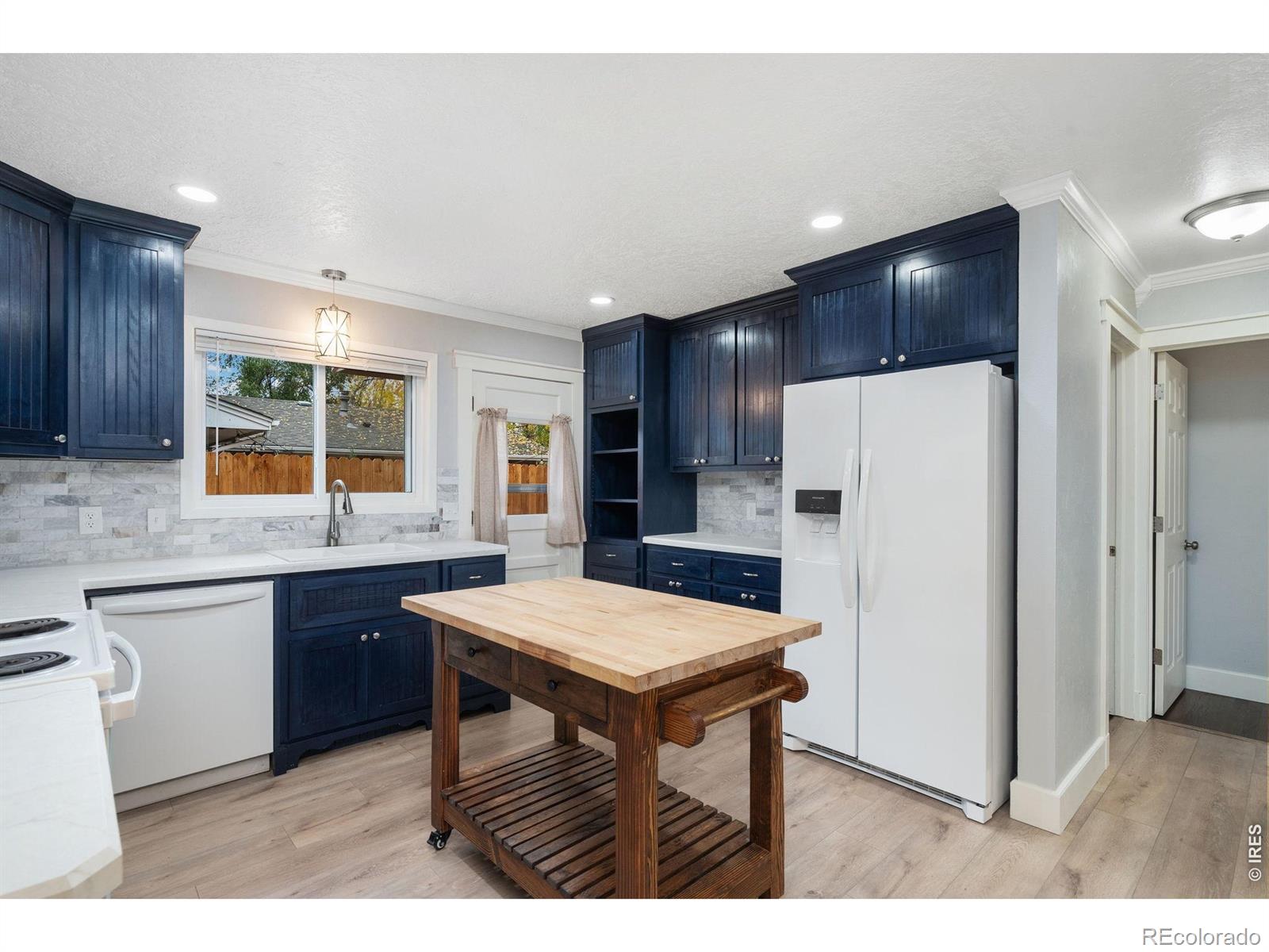 MLS Image #10 for 1204  baker street,fort collins, Colorado