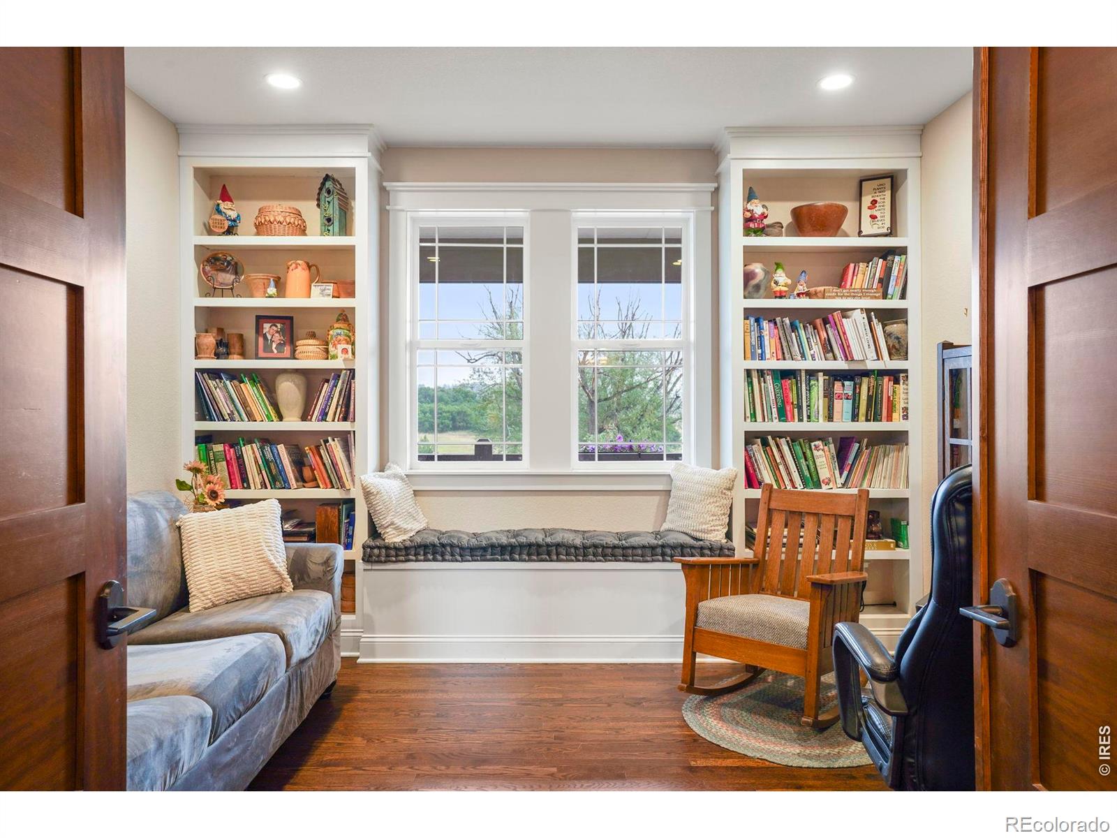MLS Image #15 for 9610 s perry park road,larkspur, Colorado