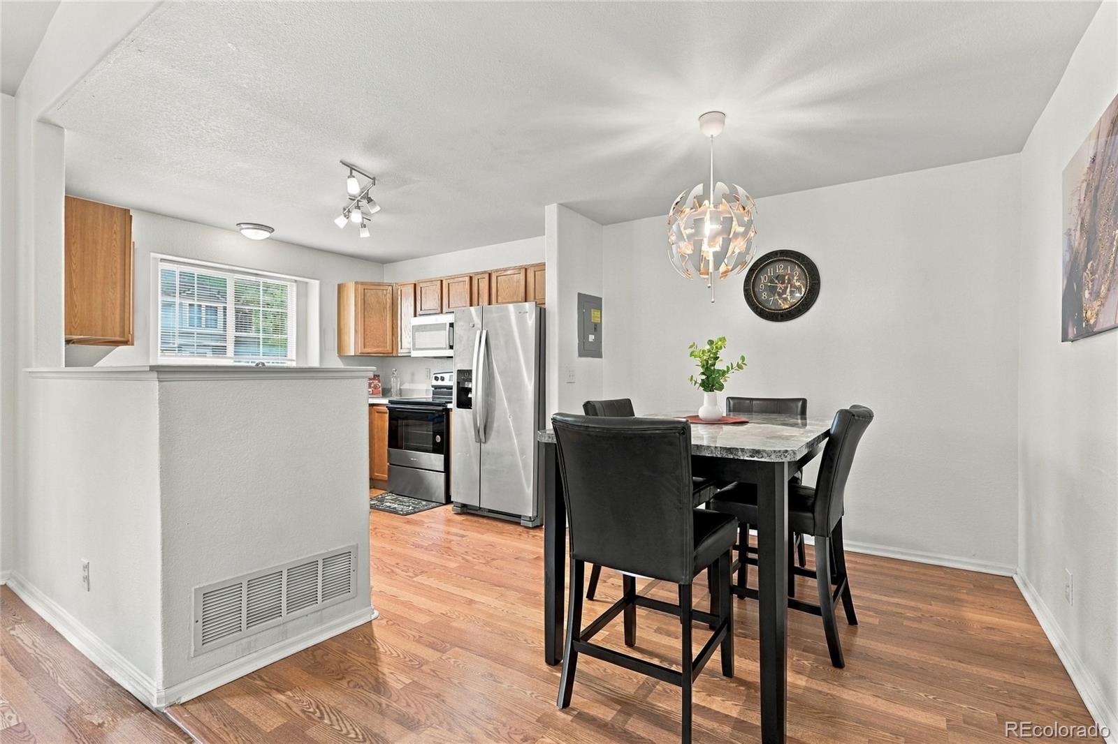MLS Image #8 for 1255 s zeno circle,aurora, Colorado