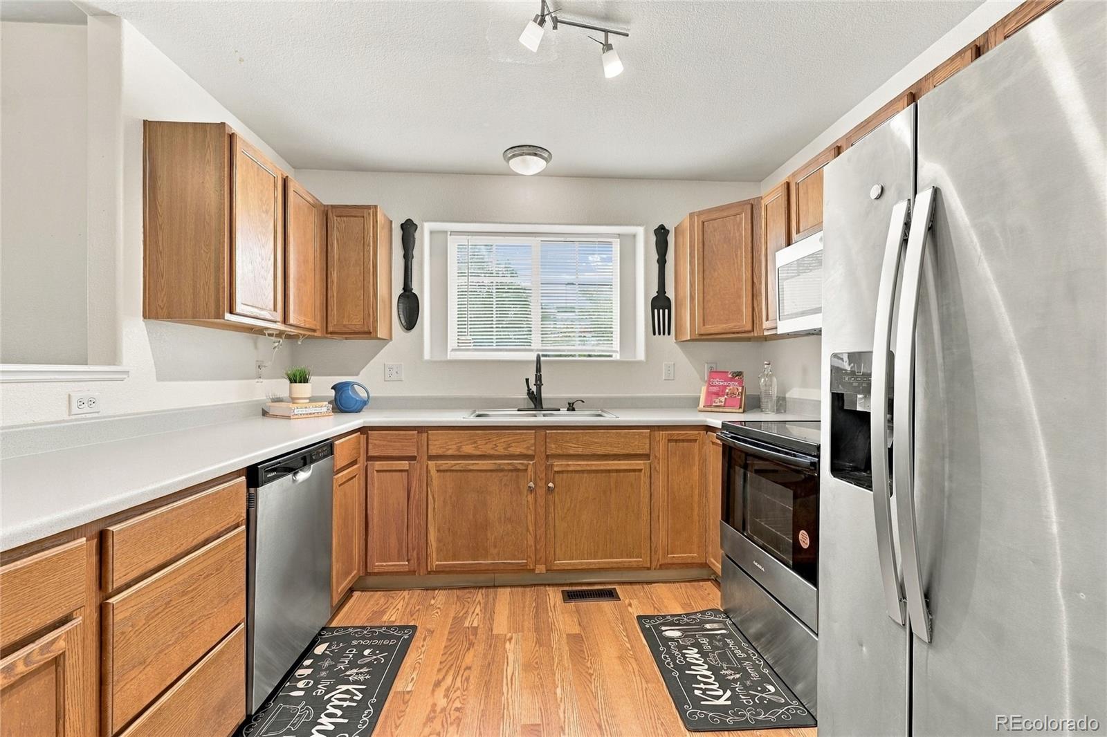 MLS Image #9 for 1255 s zeno circle,aurora, Colorado