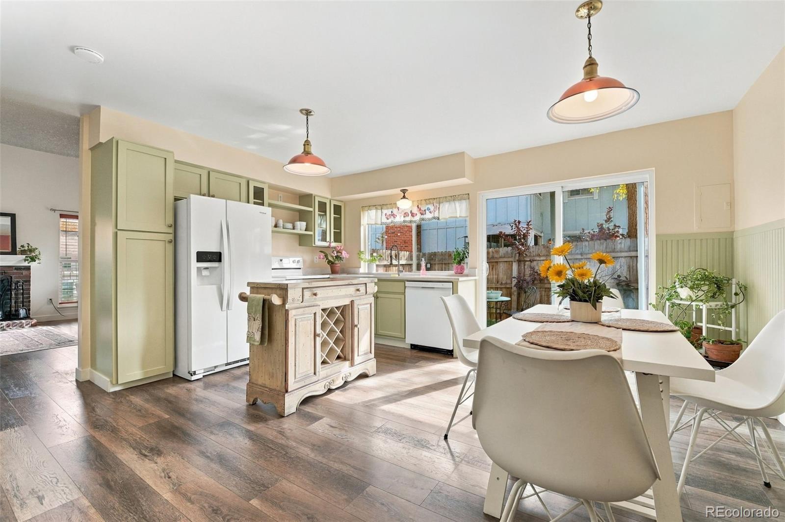 MLS Image #11 for 7010 s knolls way,centennial, Colorado