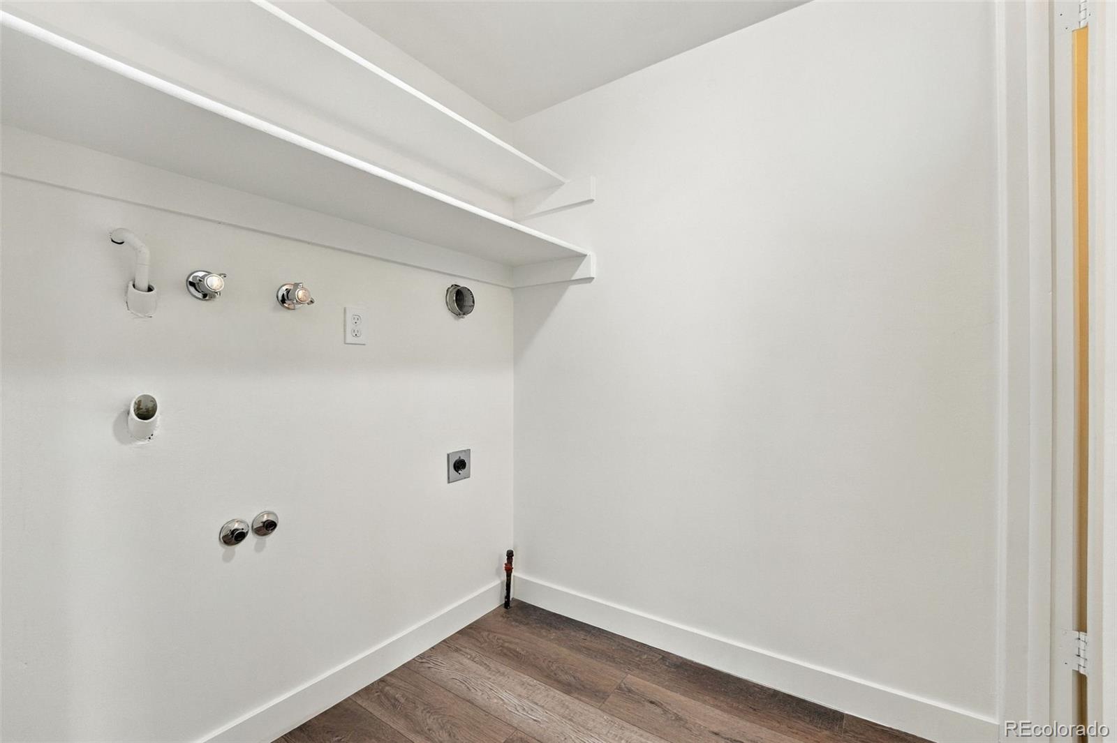 MLS Image #14 for 7010 s knolls way,centennial, Colorado