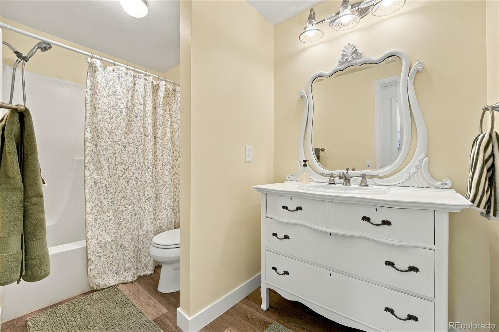 MLS Image #19 for 7010 s knolls way,centennial, Colorado
