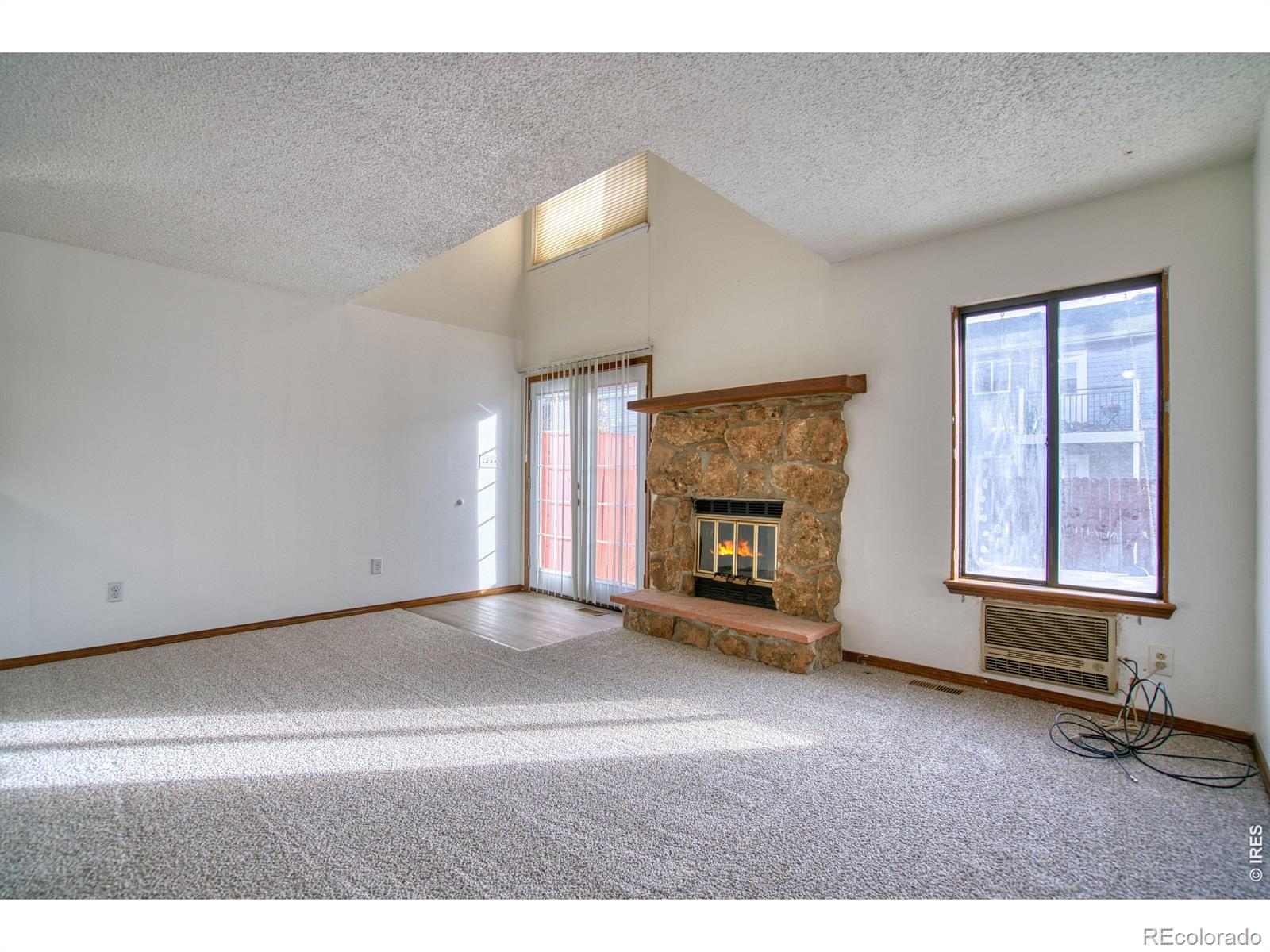 MLS Image #9 for 819  gabriel court,dacono, Colorado