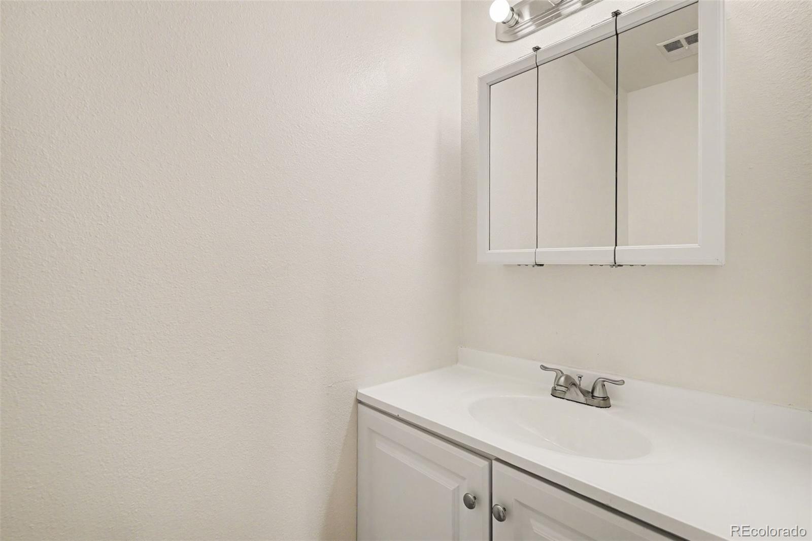 MLS Image #16 for 6545 e arizona avenue,denver, Colorado