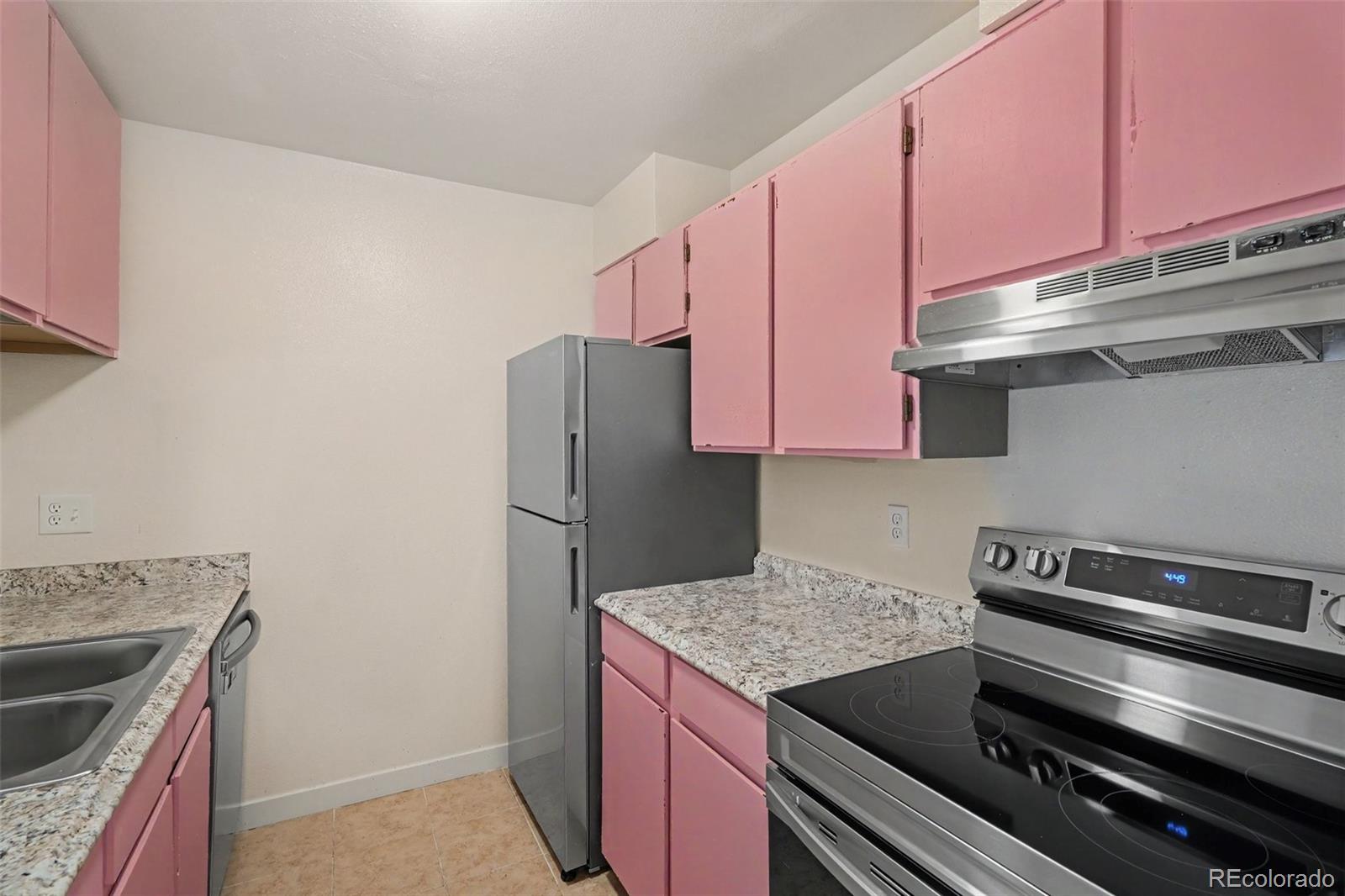 MLS Image #6 for 6545 e arizona avenue,denver, Colorado