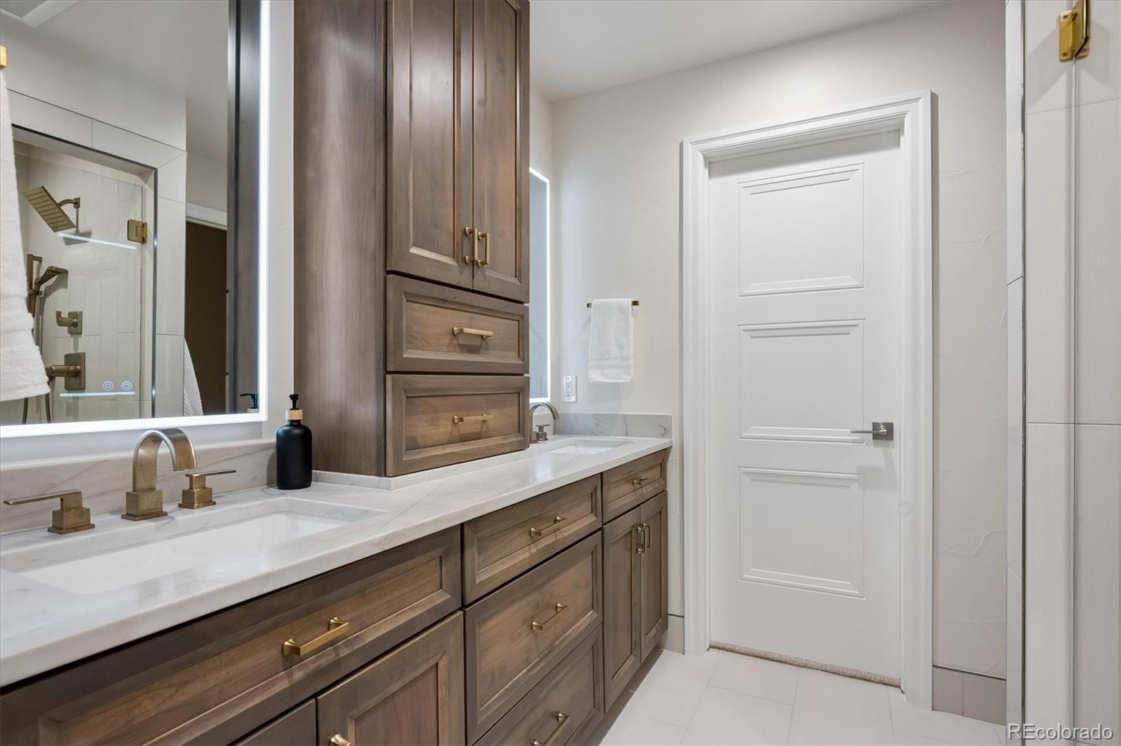 MLS Image #26 for 1170 s glencoe street,glendale, Colorado