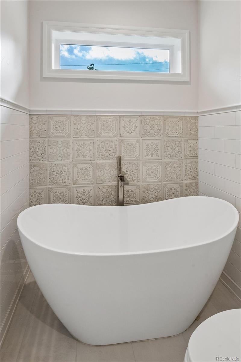MLS Image #36 for 1170 s glencoe street,glendale, Colorado