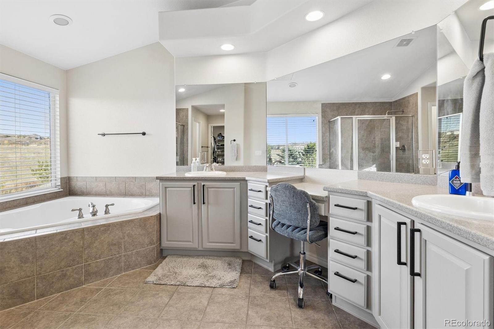 MLS Image #36 for 5570  sawdust loop,parker, Colorado