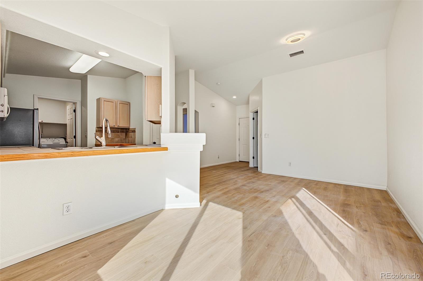 MLS Image #6 for 4678  perth street,denver, Colorado