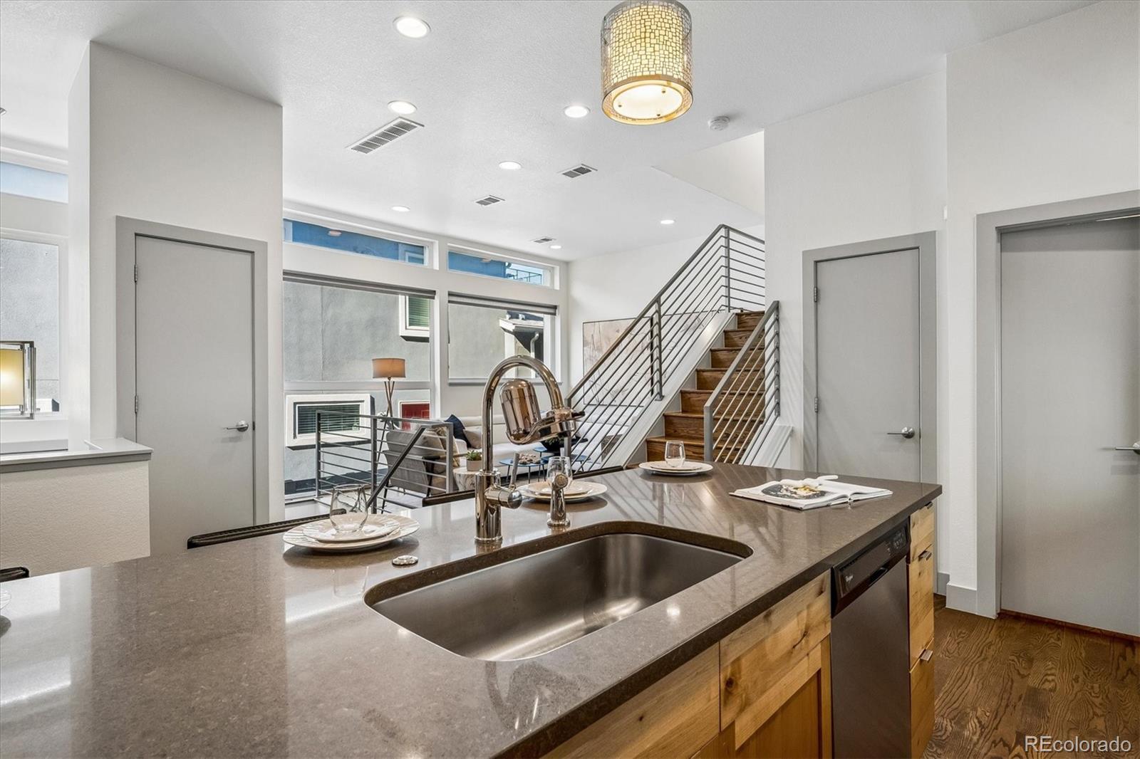 MLS Image #11 for 2806 w 25th avenue,denver, Colorado