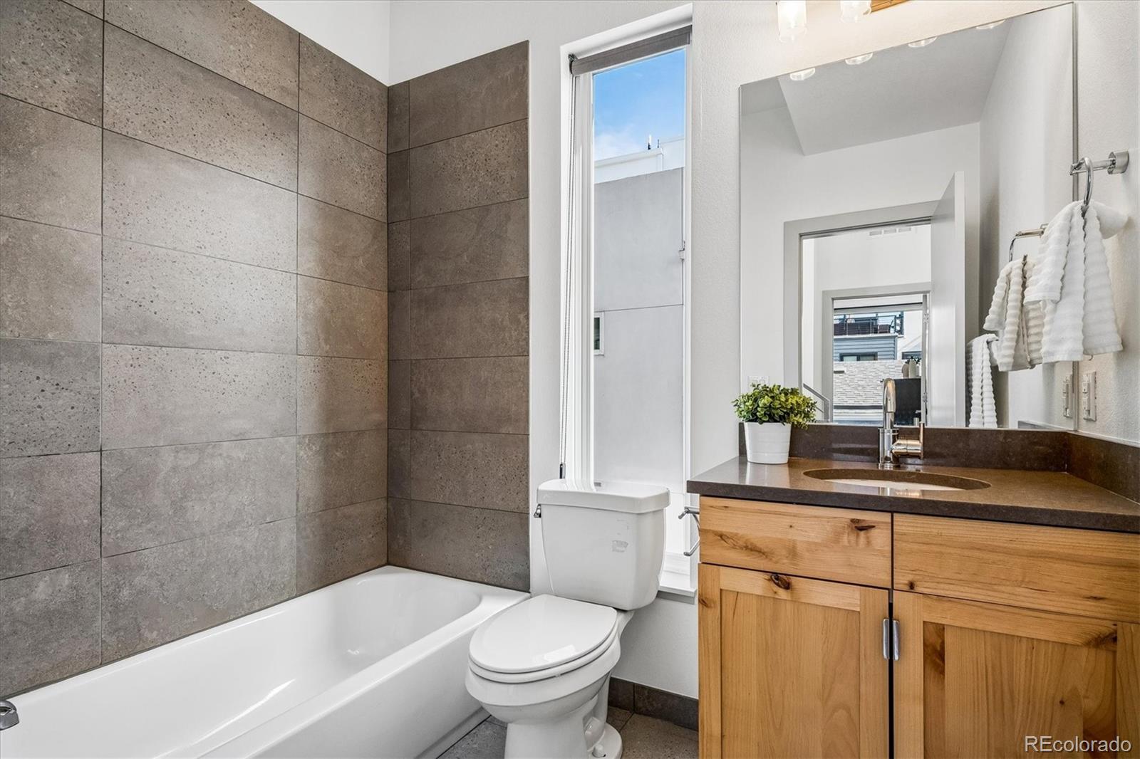 MLS Image #23 for 2806 w 25th avenue,denver, Colorado