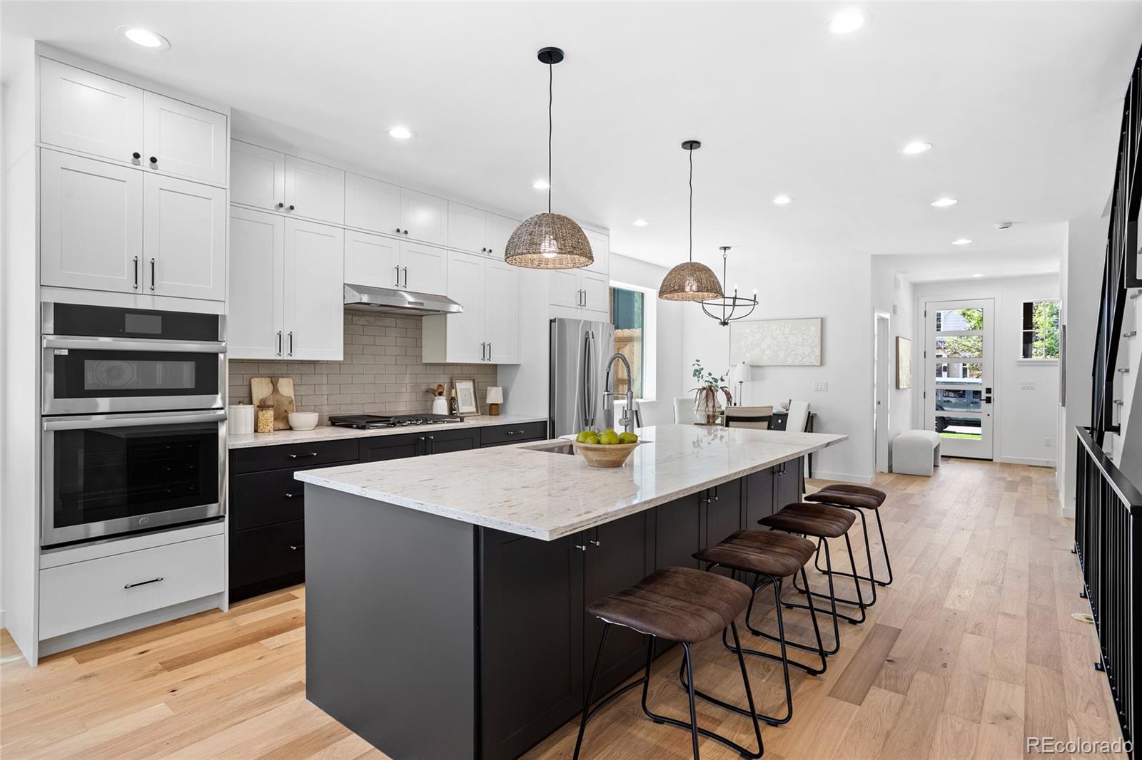 MLS Image #5 for 2160 s grant street,denver, Colorado