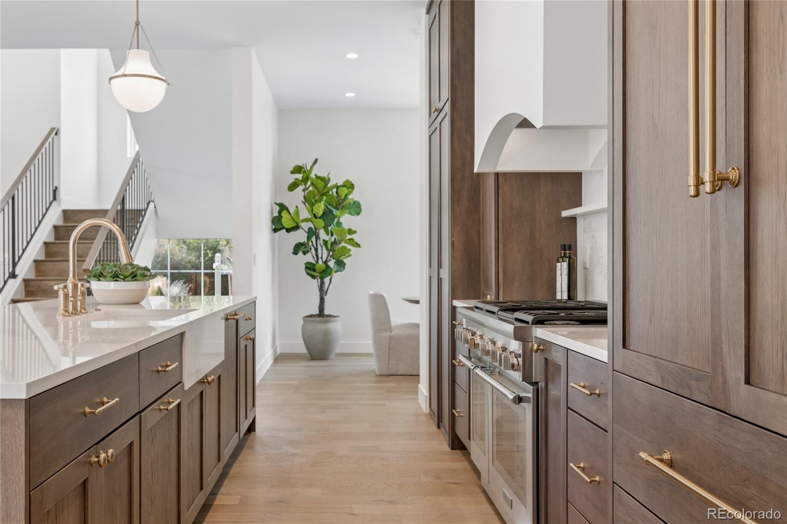 MLS Image #16 for 970 s clayton way,denver, Colorado
