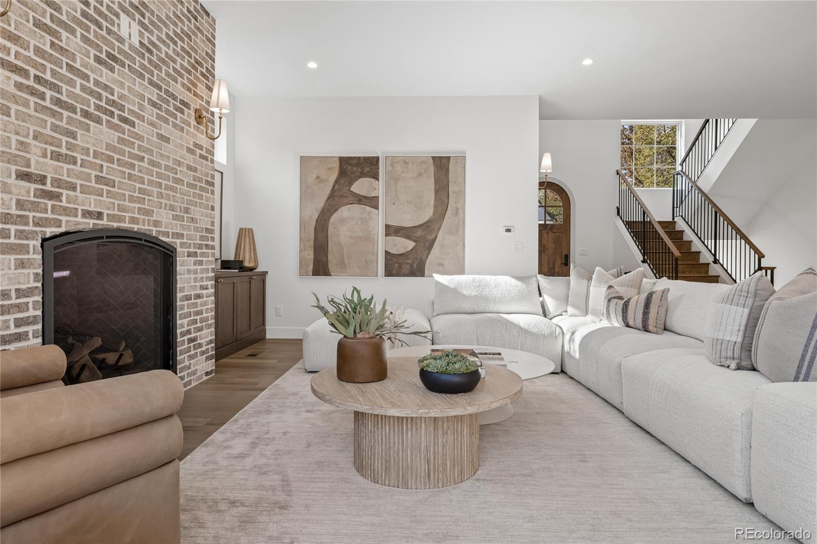 MLS Image #5 for 970 s clayton way,denver, Colorado