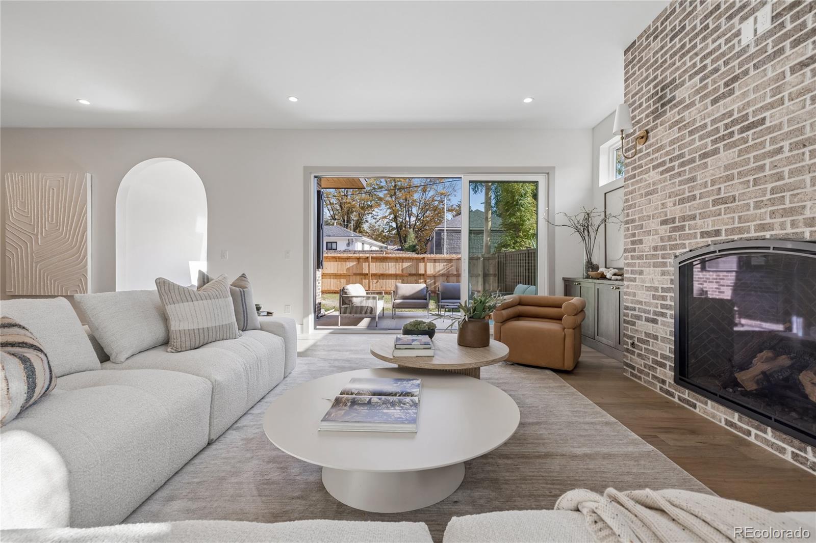 MLS Image #9 for 970 s clayton way,denver, Colorado